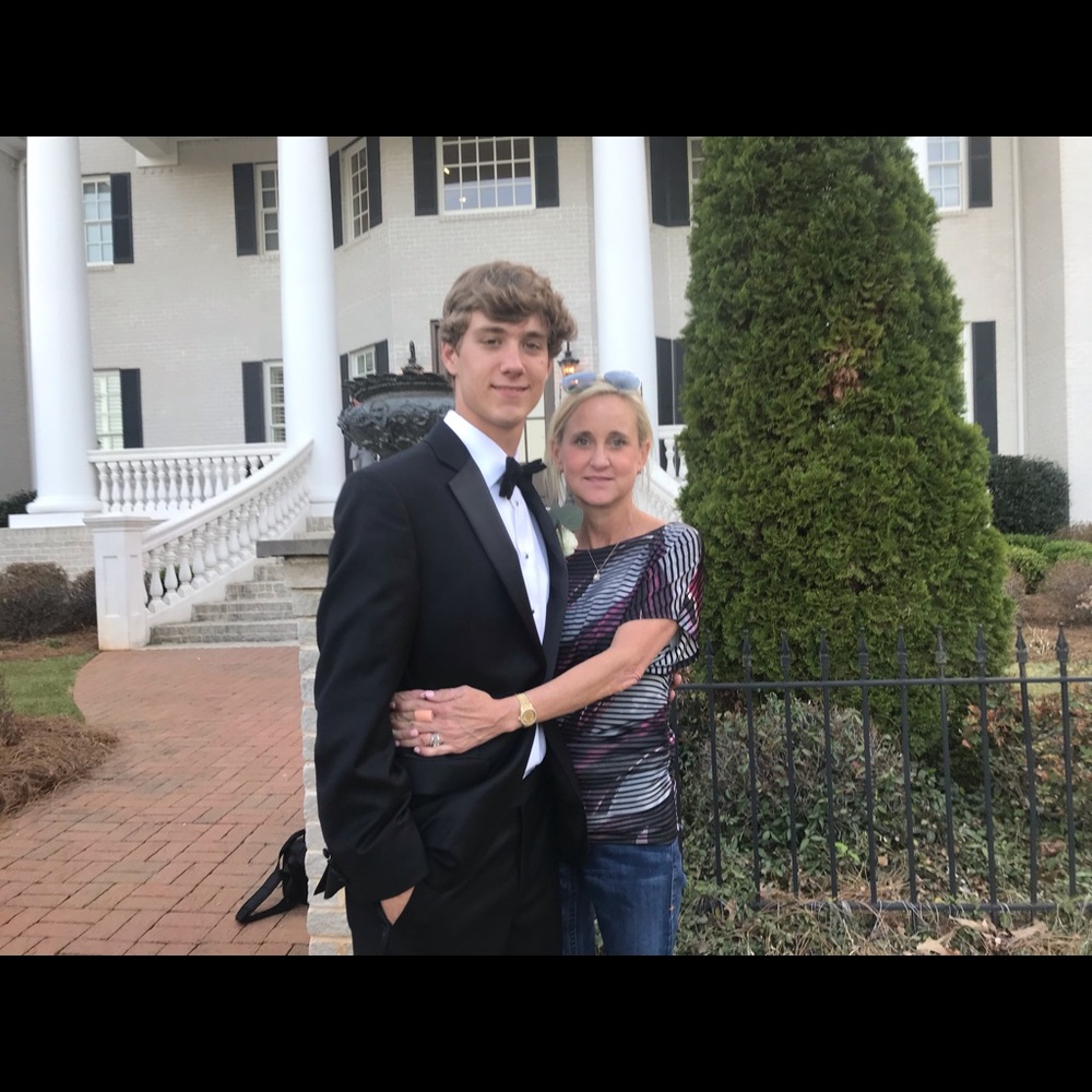 Meet your Posher, Cary